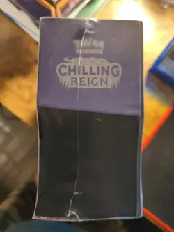 Pokemon TCG: Chilling Reign Elite Trainer Box (ETB) New Sealed - Image 2
