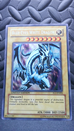 | Yugioh Blue-Eyes White Dragon FL1-EN001 Secret Rare Forbidden Legacy NM/LP | - Image 2
