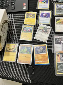Pokemon Training Card Game Brilliant Stars Sword & Shield - Image 2