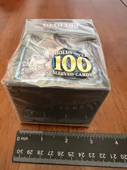 Vintage 1996 Yugioh Kaibas Majestic Collection Card Case Holds 100 Cards New - Image 2