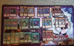 Yugioh Cyber Dragon/Cyberdark Deck; comes with sleeves, deckbox, and Extras - Image 1