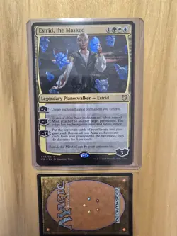 Estrid, the Masked - #040/307 (NM) Commander 2018 Oversized Magic MTG - Foil - Image 3