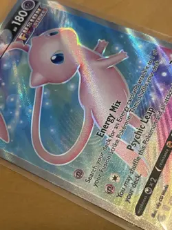Pokemon TCG Swsh08: Fusion Strike Mew v Full Art Holo Ultra Rare Card 250/264 - Image 3