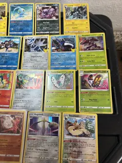 30 Pokemon Cards Lot WOTC VTG ALL RARE HOLO Slowbro Kyogre Luxray Zarude - Image 5