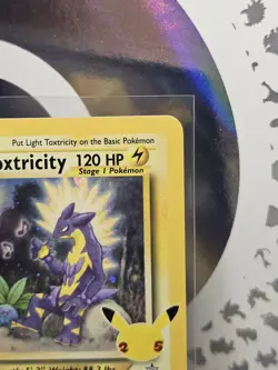 Light Toxtricity SWSH137 SWSH: Sword & Shield Promo Cards Holo - Image 4