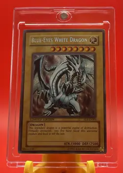 Blue-Eyes White Dragon - FL1-EN001- Secret Rare - Limited Edition - NM - Image 1