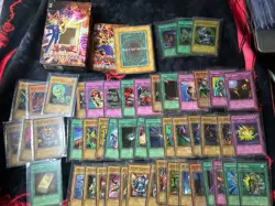 Yugioh Starter Deck Yugi Unlimited with Faded Dark Magician SDY-006 - Open Box - Image 4