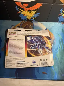 Pokemon TCG Sword and Shield Astral Radiance - Eevee - 3 Booster Blister Pack - Image 3