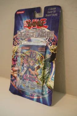 2002 Yugioh LOD 1st Edition Legacy of Darkness Blister Pack Sealed TCG - Image 2