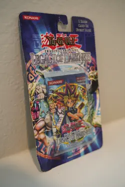 2002 Yugioh LOD 1st Edition Legacy of Darkness Blister Pack Sealed TCG - Image 3