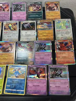 30 Pokemon Cards Lot WOTC VTG ALL RARE HOLO Sharpedo Butterfree Groudon Ditto - Image 4