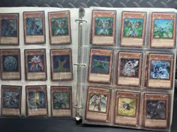 | Yugioh Binder Collection Lot Foils, Rares, Commons Vintage NM-HP 🔥 | - Image 2
