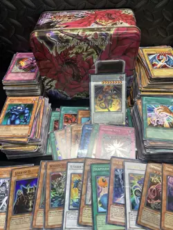| Yugioh 5Ds Tin Collection Lot Foils, Rares, Commons NM-HP 🔥 | - Image 1