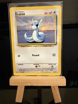 DRATINI - 26/102 Base Set Unlimited LP/NM - Regular Common - Pokemon TCG Card - Image 1