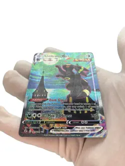 Umbreon VMAX Alternate Art Secret Rare 215/203 - Pokemon TCG: Evolving Skies - Image 3