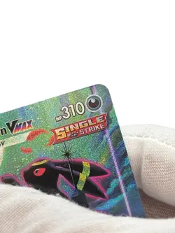 Umbreon VMAX Alternate Art Secret Rare 215/203 - Pokemon TCG: Evolving Skies - Image 5