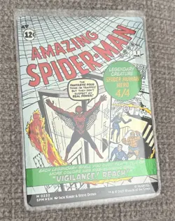 WOTC Marvel's Spider-Man Peter Parker (0232) (Borderless) (MR) (Foil) NM - Image 2