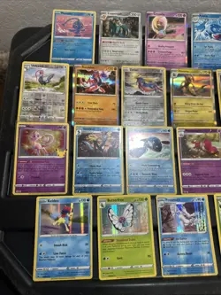 30 Pokemon Cards Lot WOTC VTG ALL RARE HOLO Keldeo Kyogre Mew Zacian - Image 2