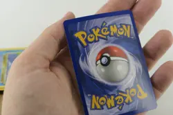 1st Edition Machamp (Base Set Shadowless) Holo Pokemon Card TCG 008/102 - Image 4