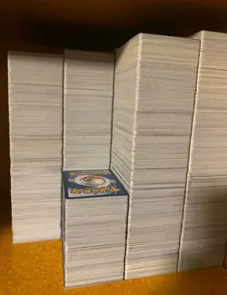 1000 Pokemon Bulk Cards , Energies ,Trainers, Basic , Few Holos - Image 1