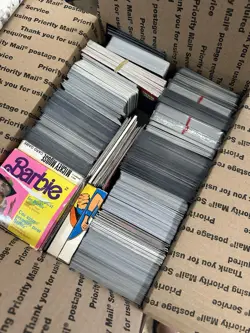 VTG Card Collection Lot Around 3000 Magic The Gathering Lorcana Star Wars Barbie - Image 2