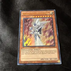 Silent Magician LV8 YGLD-ENC04 King of Games: Yugi's Legendary Decks 1st Edition - Image 1