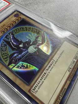 Yugioh Card 1st Ed Dark Magician PSA 8 NM-Mt Battle Of Chaos 25TH-EN001 2022 (1) - Image 5