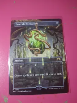 MTG Emerald Medallion (Borderless) Modern Horizons 3 NM - Image 1