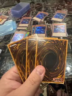 Yugioh! 3x Radiant Typhoon Varuroon, the Vibrant Vortex DOOD-EN016 Super Rare NM - Image 2