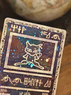 Ancient Mew 2000 Pokemon Card Movie Promo LP English - Image 3
