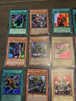 LOT OF 20 YU-GI-OH! VINTAGE HOLO CARDS 1996 USED SPHINX DRAGON IRON KNIGHT GUARD - Image 4