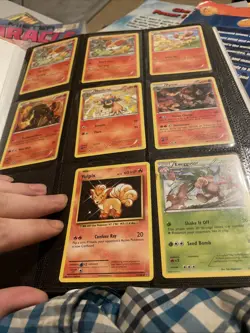 Vintage Pokemon Card Binder Lot 333 Cards Base Fossil WOTC Pikachu Charizard - Image 1
