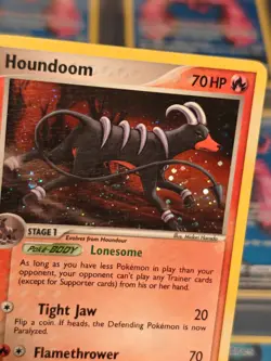 Houndoom EX Unseen Forces Rare Holo 7/115 Pokemon Card - Image 4