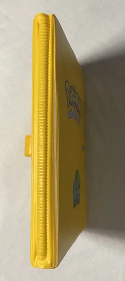 1999 Pokemon Bulbasaur Yellow Collector's Album Vintage Pocket Binder +32 Cards - Image 5