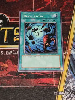 Heavy Storm SD2-EN019 Structure Deck: Zombie Madness 1st Edition - Image 1