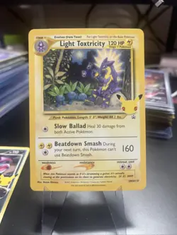 Light Toxtricity SWSH137 SWSH: Sword & Shield Promo Cards Holo - Image 2