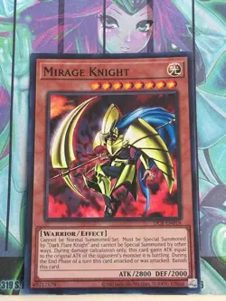 Yugioh 1x Mirage Knight DCR-EN018 Dark Crisis 25th Anniversary Edition NM - Image 1