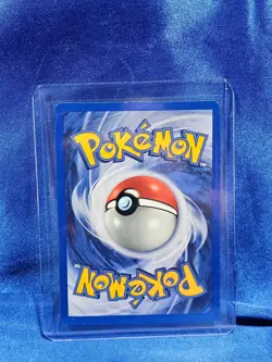 Pokemon TCG Flying Pikachu #25 Black Star Promo 2000 English Card - Image 2