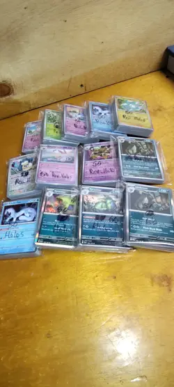 Pokemon Card Lot of 607 Reverse Holo and Holo Pokemon Cards - Image 5