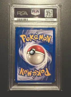 2000 POKEMON ROCKET #5 DARK DRAGONITE-HOLO PSA 8 - Image 2