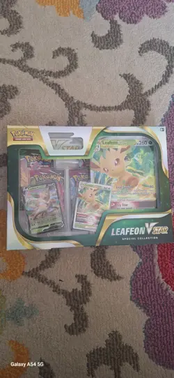 Pokemon TCG: Leafeon VSTAR Special Collection - New & Sealed ✅ - Image 1