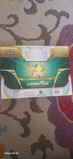 Pokemon TCG: Leafeon VSTAR Special Collection - New & Sealed ✅ - Image 2