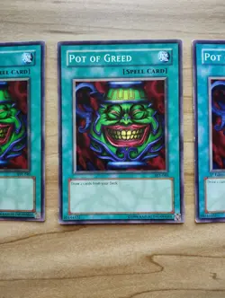 Yu-Gi-Oh - Pot Of Greed 3X - Full Playset - Image 4