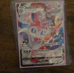 2022 POKEMON SWORD & SHIELD BRILLIANT STARS TG15 FULL ART/SYLVEON VMAX - Image 4