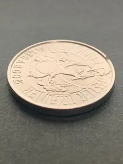 Charizard NO.006 Pokemon Battle Coin Medal 1997 Japanese Pokemon Silver Damage - Image 5