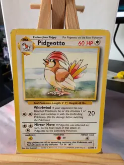 Pokemon TCG Pidgeotto 22/102 Base Set Heavy Played - Image 1