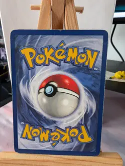 Pokemon TCG Pidgeotto 22/102 Base Set Heavy Played - Image 2