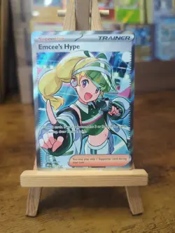 Pokemon TCG Emcee's Hype 220/182 Destined Rivals Full Art Trainer M/NM - Image 1