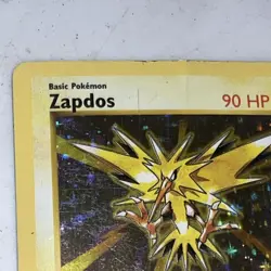 Pokemon Zapdos 16/102 Base Set Shadowless Heavily played see pics - Image 4