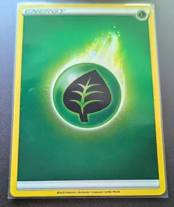 Grass Energy (2020) Reverse Holo Foil Pokemon Card - Near Mint - Image 1
